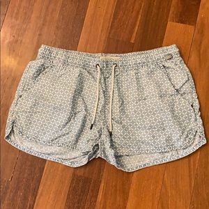 Timeout chambray patterned shorts size 29